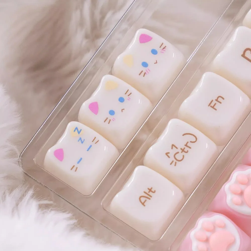 Puppet Cat Keycap Jelly Candy Cat Cat Keycap MAO Height PC Material Compatible Magnetic Axis Mechanical Keyboard