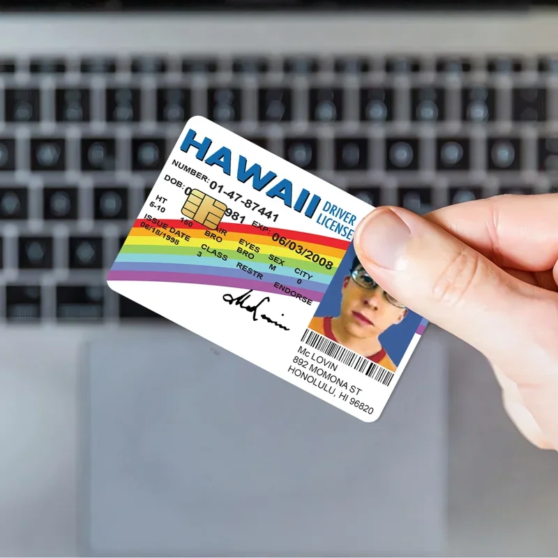 مجموعة حماية بطاقة البنك/الحافلة، غطاء بطاقة ماكلوفين مكون من 4 قطع، ديكور مقاوم للماء، غلاف بطاقة الائتمان/الديبت