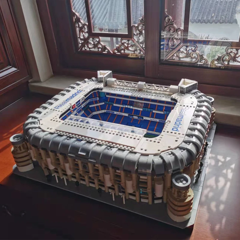 10299 5876pcs Ideas Famous Santiago Bernabeu Stadium Real Madrid Moc Bricks Modular Landmark Model Building Block Kids Toy Gifts