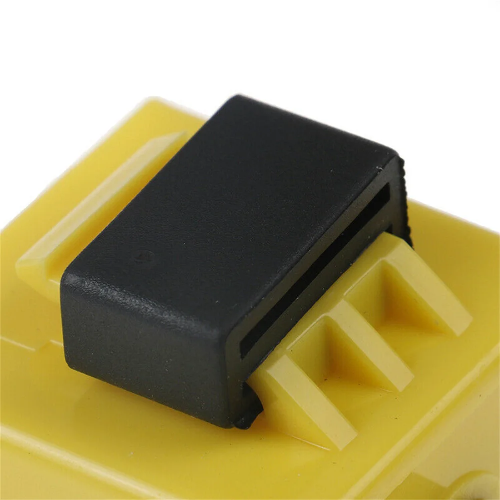 Plastic LED Flasher Relay Blinker Indica 12V 2 Pin Blinker Indica For Most Motorcycle/bike LED Flasher Relay 5w-100w