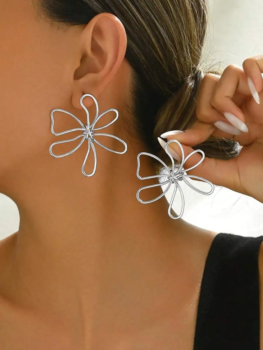 Silver Wire Hollow Flower Earrings For Women — Asymmetrical Minimalist Design, Ideal For Daily Wear, Vacations, Dates & Beach