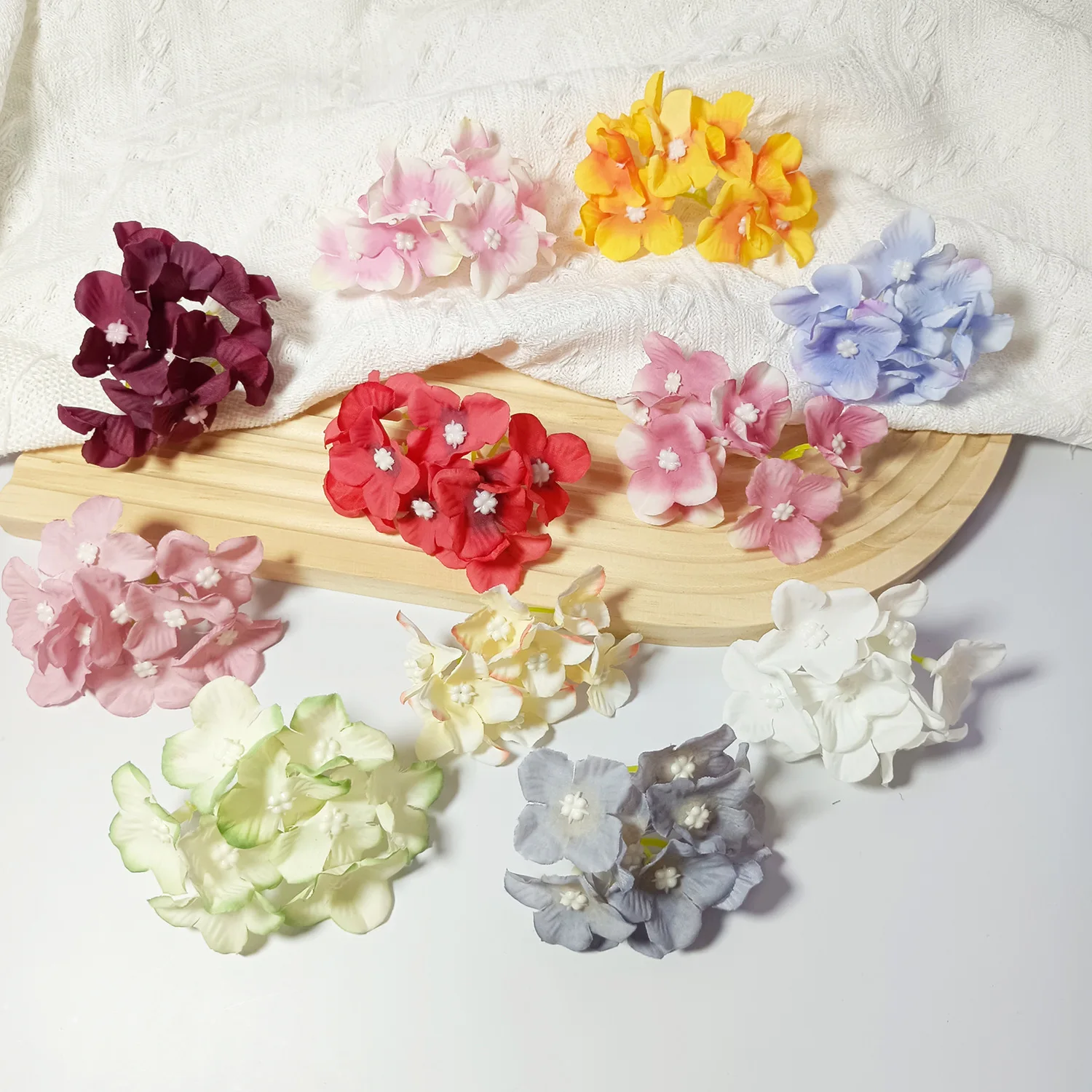 

10Pcs Three Forks Artificial Hydrangea Head For Home Decor Wedding Flower Wall Decorations DIY Flower Crown Hair Accessories
