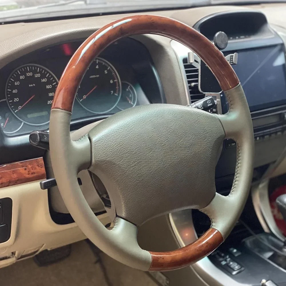 Wood texture Steering Wheel For  Land Cruiser Prado 120 150 FJ120 FJ150 car Interior accessories