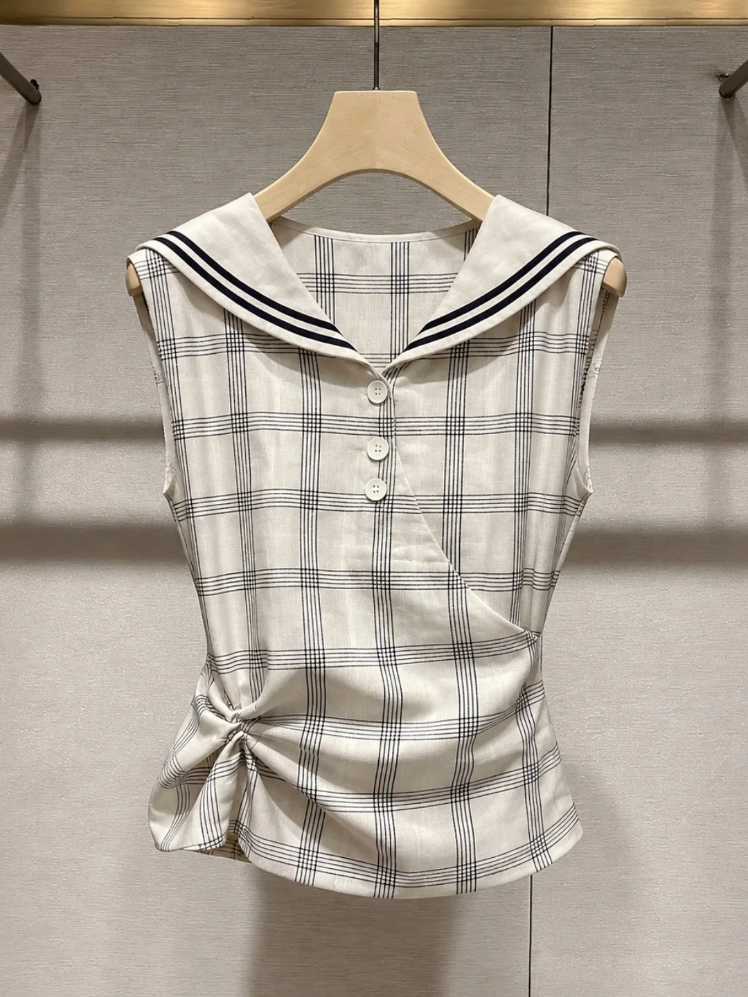 

Sweet Style Korean Plaid Slim Fit Sleeveless Vest Turn Collar Summer Fashionable Top Women's plus Size Inner Wear Casual Shirt