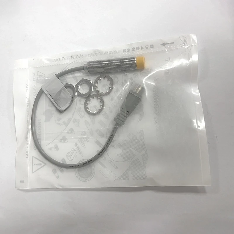 TM1-X1203IE1-P25 1204 1805 Inductive Proximity Switch Plug Type Position Sensor Industrial Metal Detector Automation Control