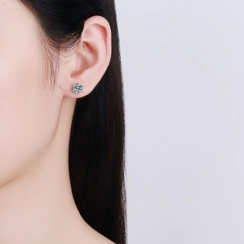 Halaile D Color Moissanite S925 Sterling Silver 6 Claw Stud Earrings Trendy Fine Jewelry Dainty Sparkly Romantic Gift for Women