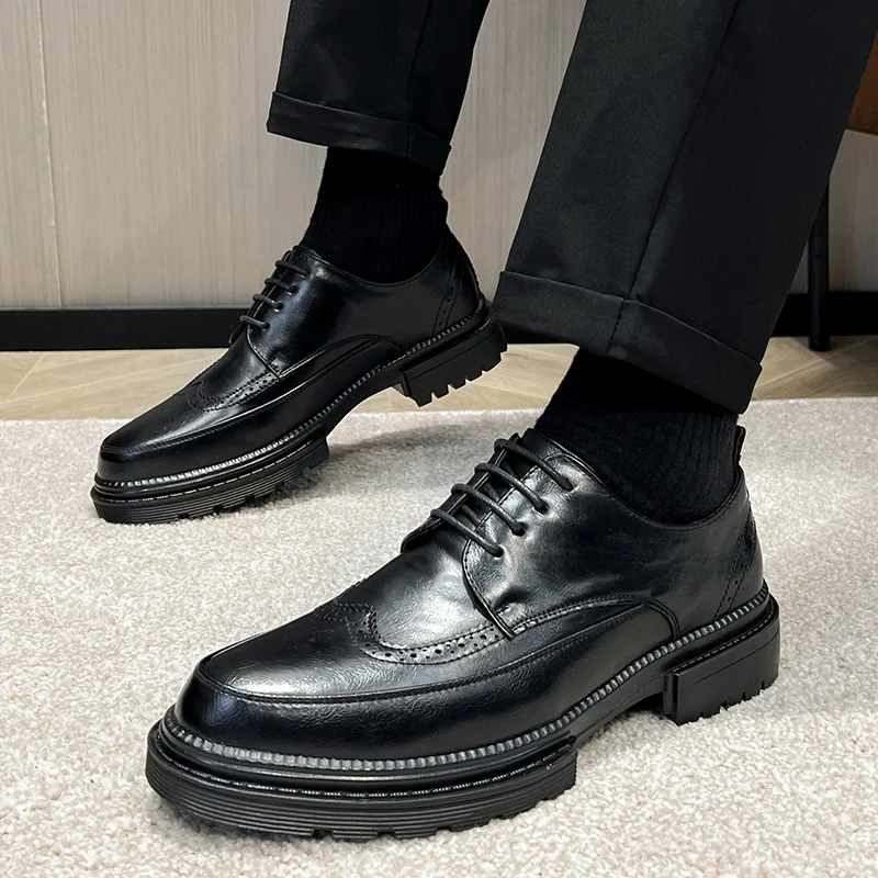 

Brand mens Designer shoes Handmade Thick base Leather Shoes Men's British style shoes Business dress shoes mens Casual Shoes
