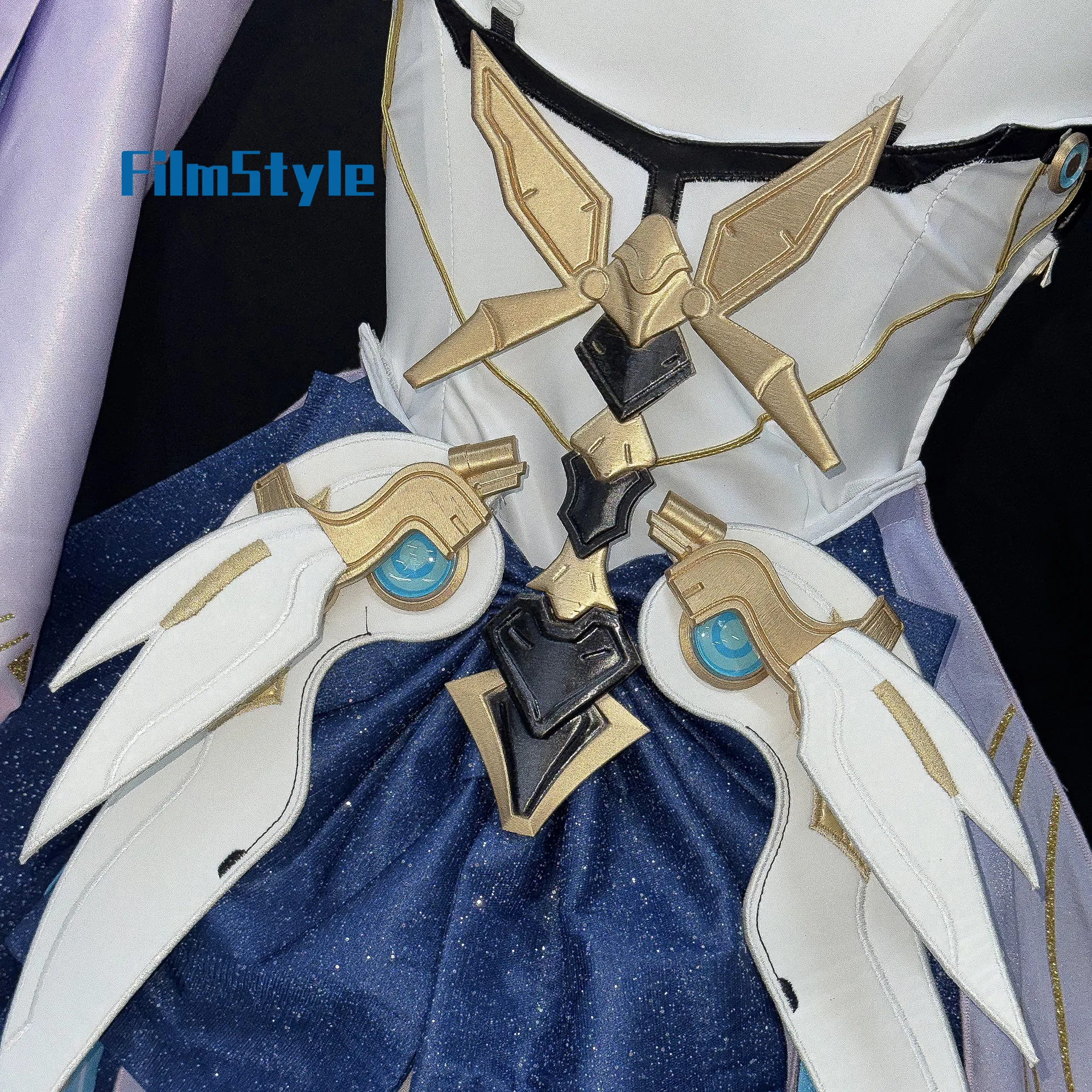 

Aemeath Cosplay Costume Game Wuthering Waves Uniform Halloween Party for Women Men Carnival Props