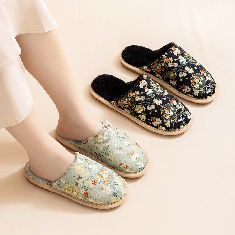 Embroidery Flowers Chinese Style Women Man Slippers Winter Short Plush Female Slippers Soft Bottom Anti Slip Woman Indoor Shoes