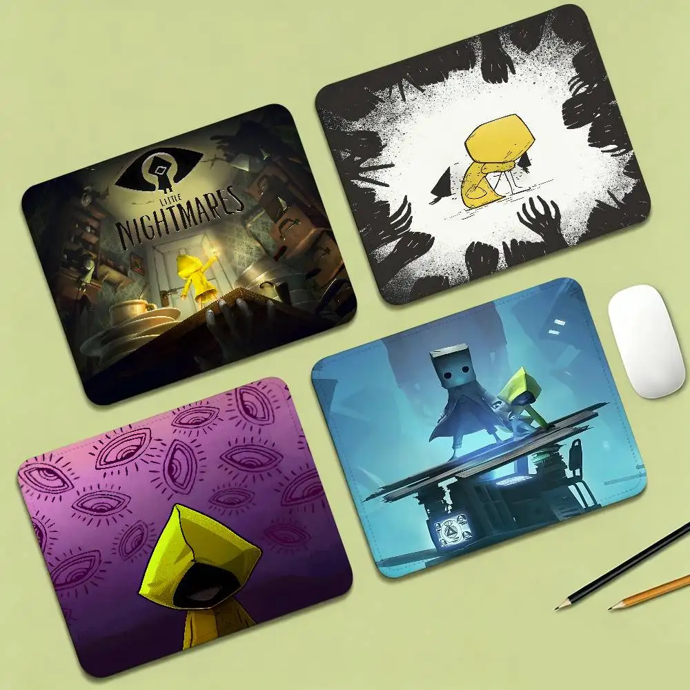 Game L-Little Nightmares 25x29cm Small Office Computer Desk Mat Table Keyboard Mouse Pad Laptop Cushion Non-slip Desk Play Mats