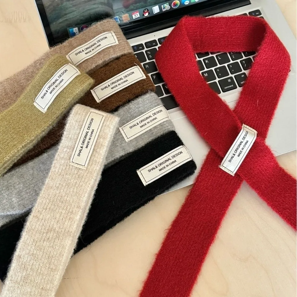 Y2K وشاح محبوك بلون سادة من الصوف الناعم أوشحة طويلة ضيقة لتدفئة الرقبة للنساء