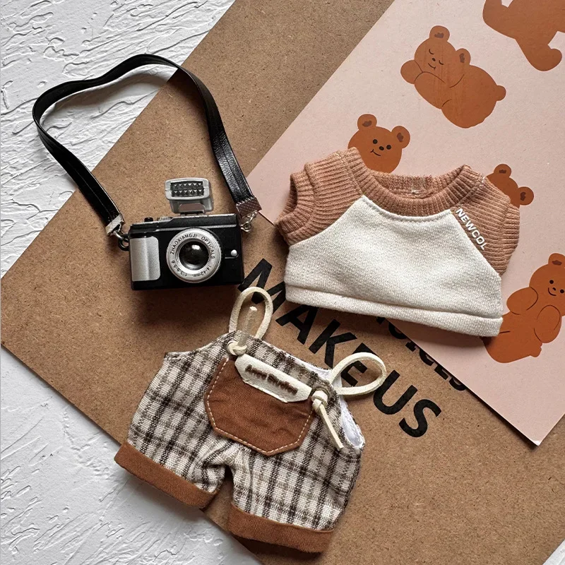 Voor labubu kleding Vinyl Pop Twee Lente Wilde Zomer Tij Spelen Kleur Bijpassende Overalls Set Poppen Accessoires Kleine Doeken