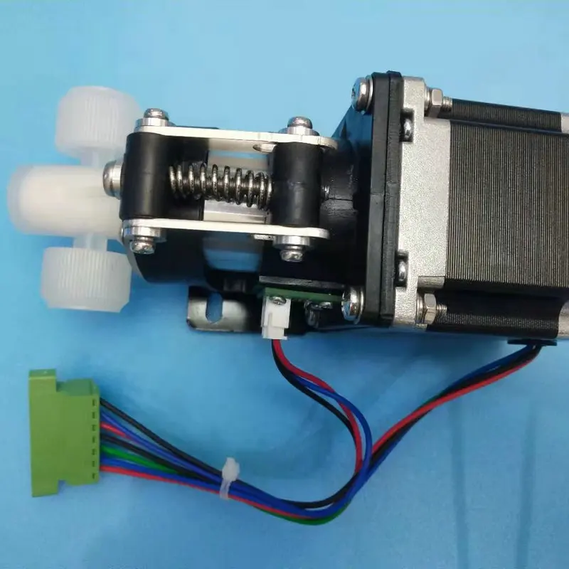 Pompa Pengukur Piston Keramik Mengisi Pompa Tetes Miniatur Tanpa Katup Penyesuaian Halus Aliran Kecil Putar Mikro