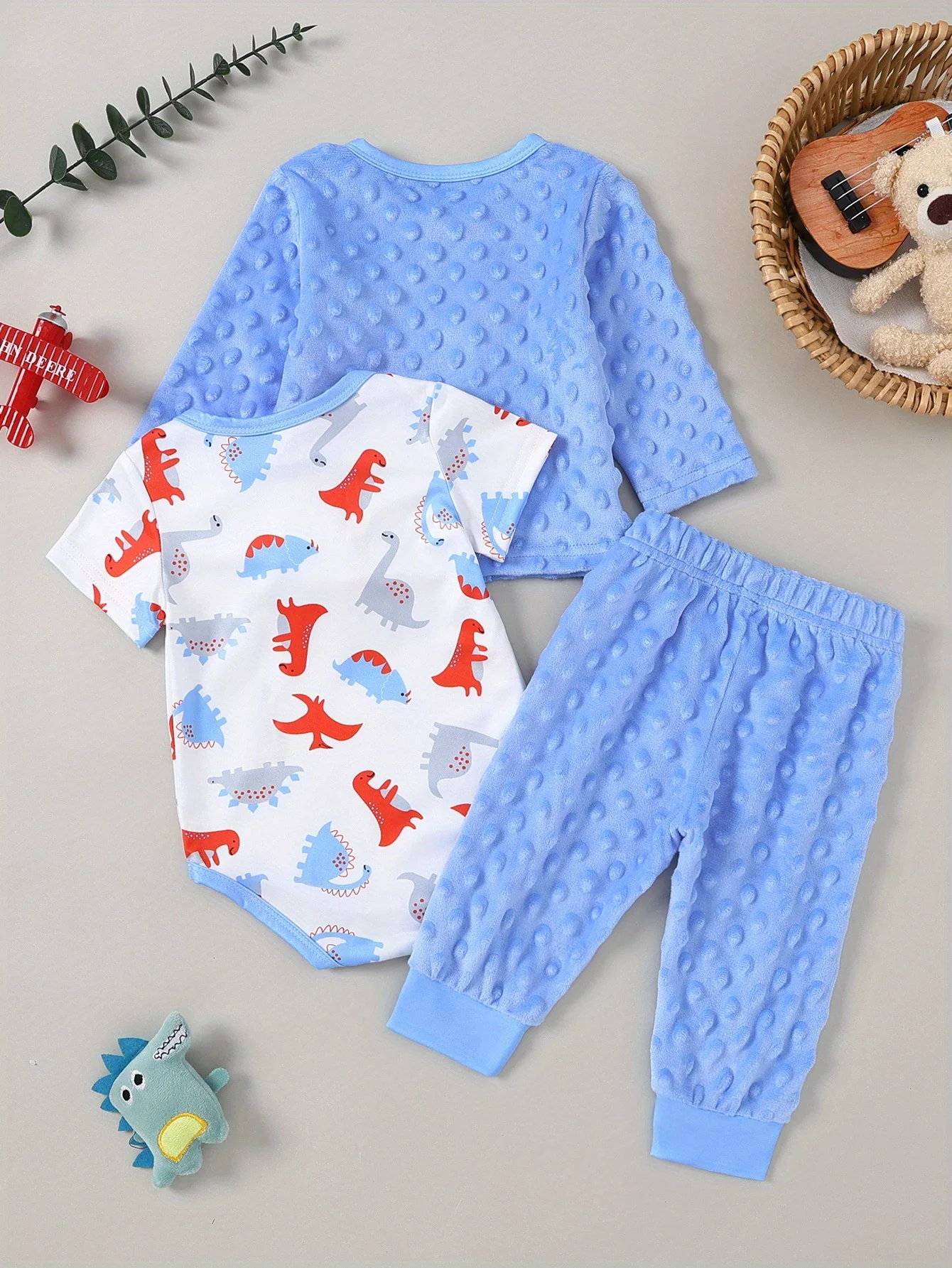 BabyBoyAutumnWinterSetLongSleeveRomperPantsPlushFabricSoftComfortableNewbornEssentialOutfi