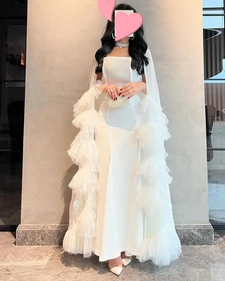 فساتين سهرة فاخرة من الساتان الأبيض من Jirocum برقبة مربعة فستان حورية البحر مع كيب وكشكشة مرفقة للحفلات الراقصة