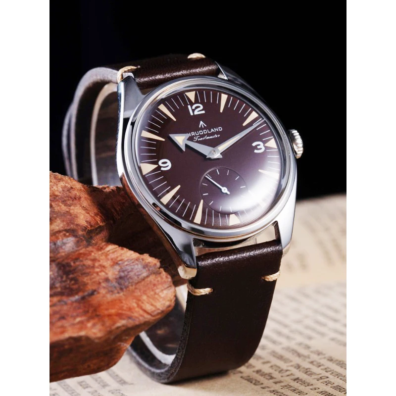 Hruodland 2026 Vintage Herren-Armbanduhr VD78 Uhrwerk BGW9 C3 Zweifarbiges Leuchtzifferblatt 50m Wasserdicht Premium Lederarmband reloj