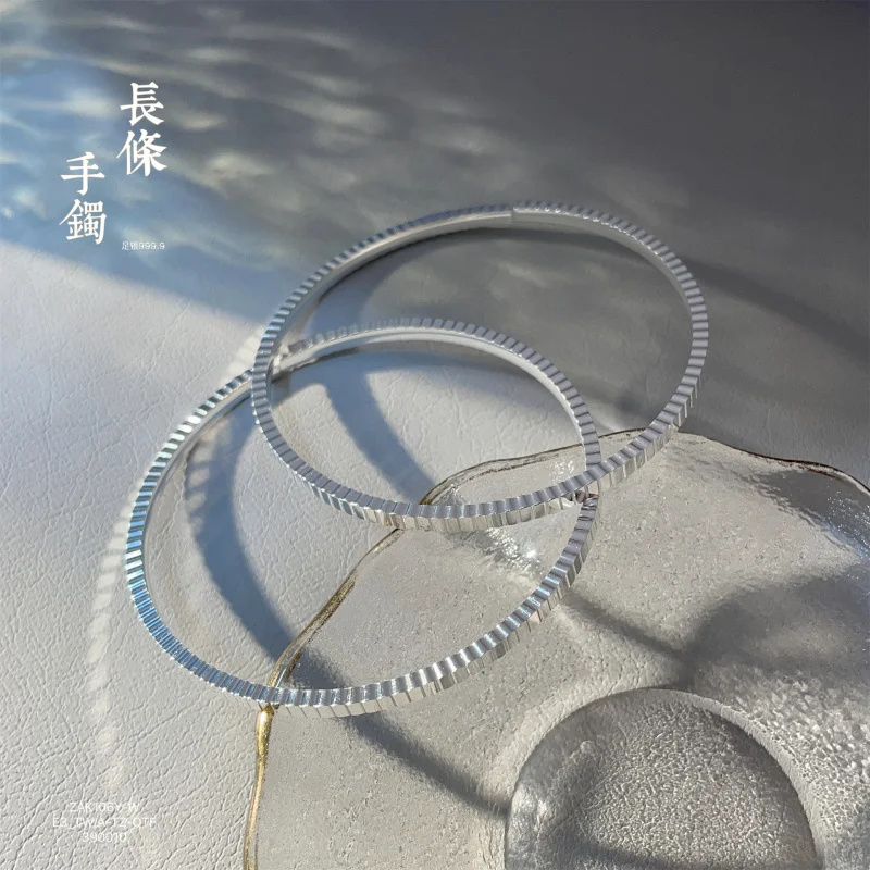 

999.9 Глянцевый квадратный стержень с открытым твердым браслетом из стерлингового серебра Модный