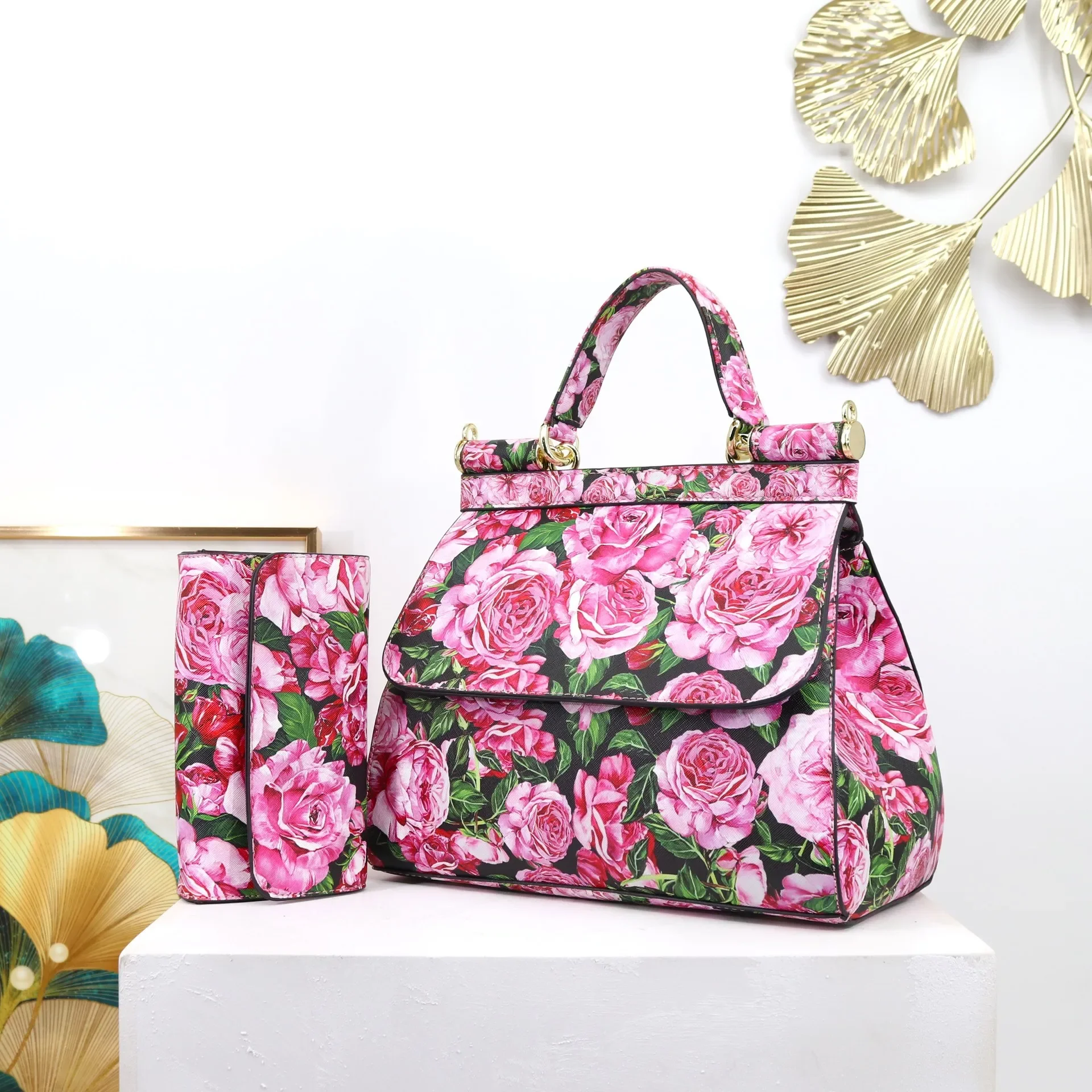 

Elegant Women's Crossbody Bag Leather Shoulder Tote Handbags By Famous Designer Classic Luxury Brand Chic