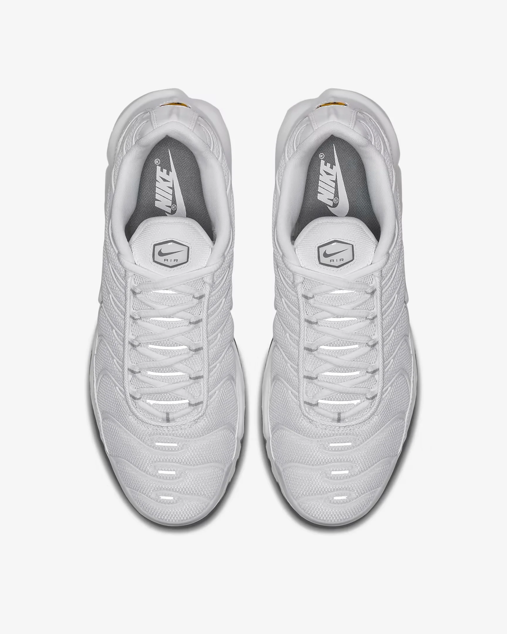 حذاء الجري Nike Air Max plus للرجال كاجوال منخفض الجودة، حذاء رياضي مريح مبطن بالهواء 604133-139