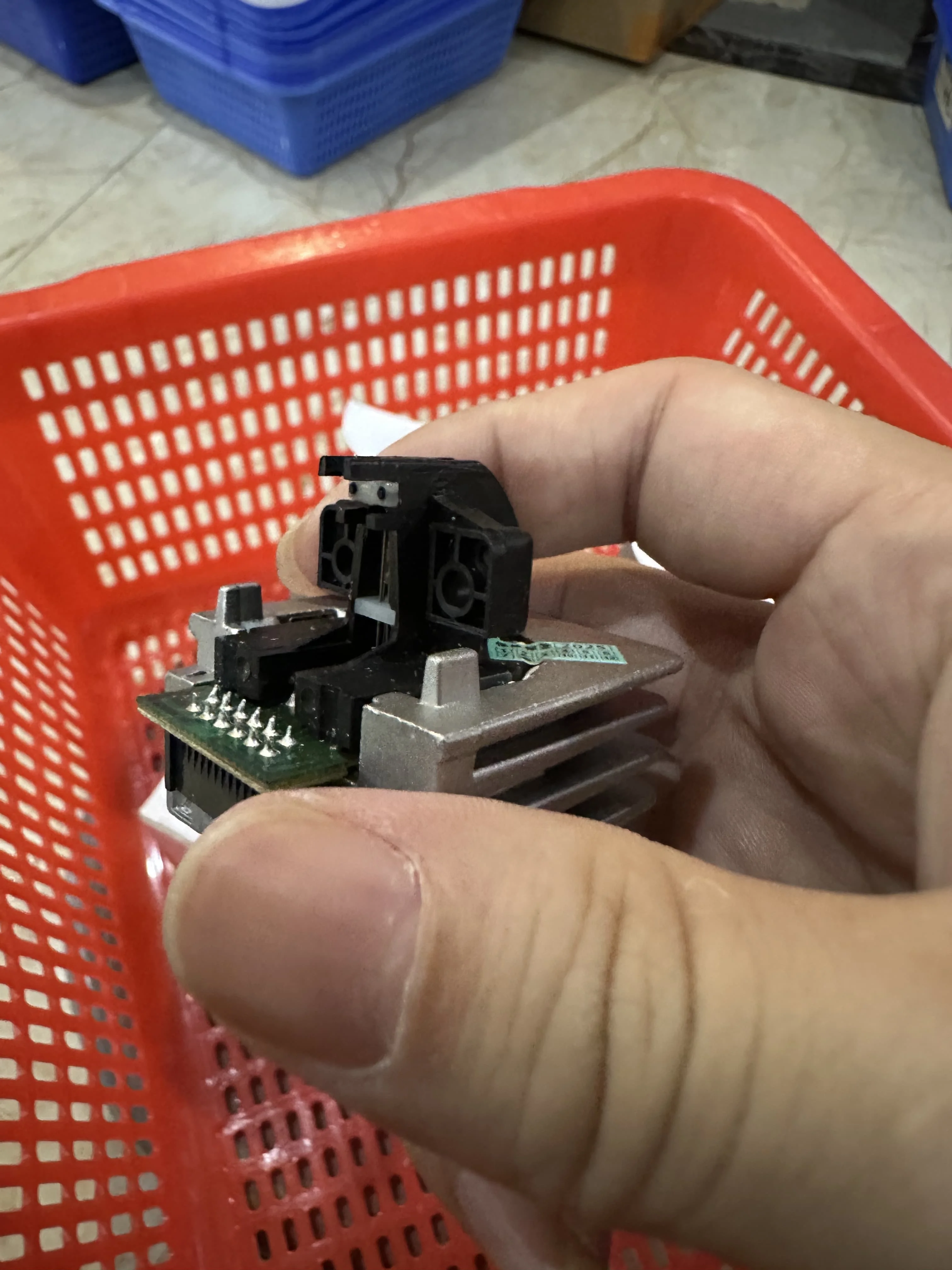 

Print head F109000 Printhead For Epson LX310 LX350 New Compatible Dot Matrix Printer Head