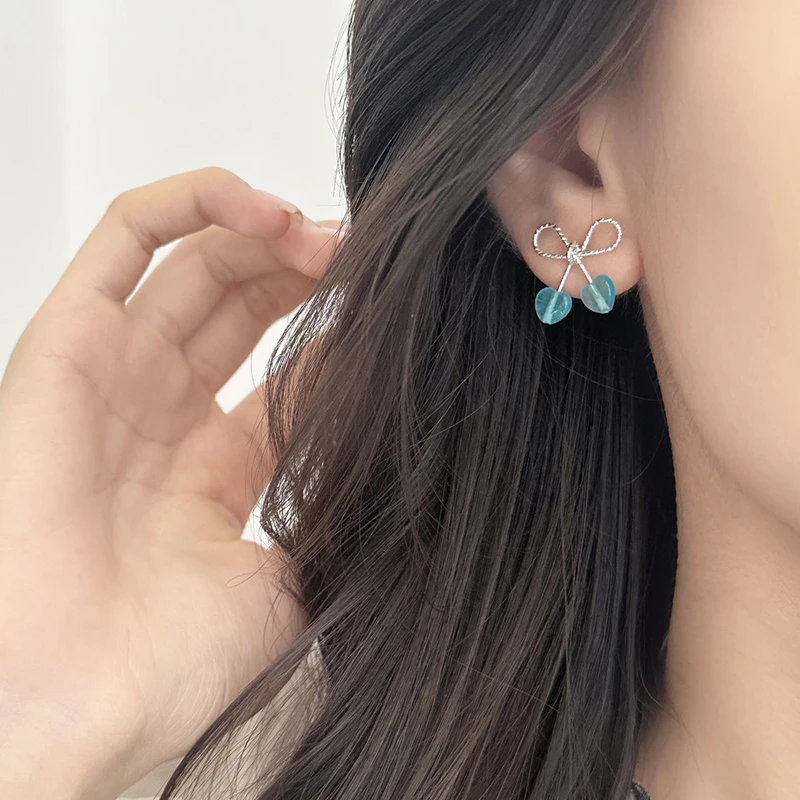 

Real 925 Sterling Silver Mini Hollow Bowknot Stud Earrings for Women Minimalist Cute Fine Jewelry Light Luxury Accessories