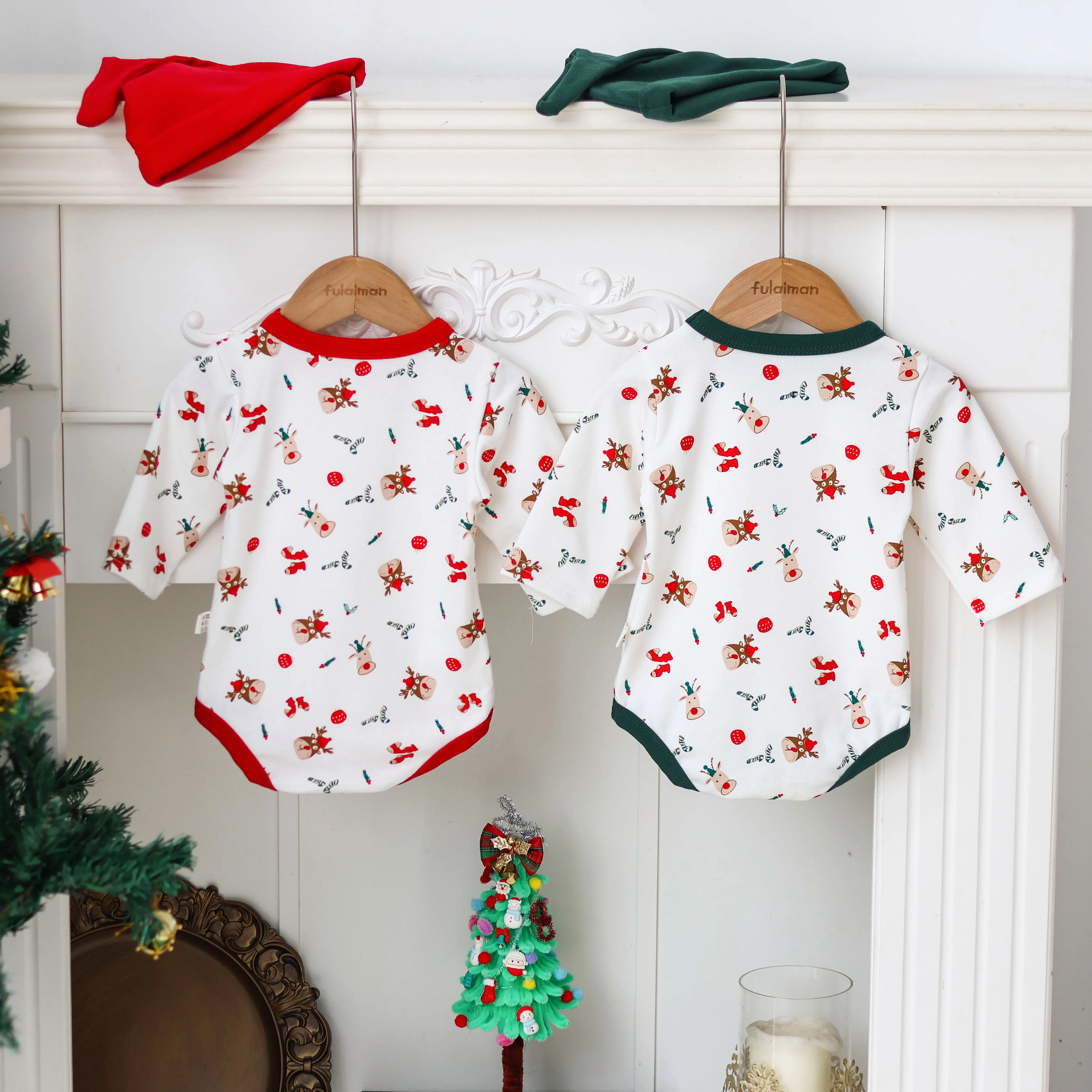 Autumn and Winter Christmas Boys and Girls Baby Long-sleeved Deer Printed Long-sleeved Jumpsuit Trousers Hat Three-piece Suit