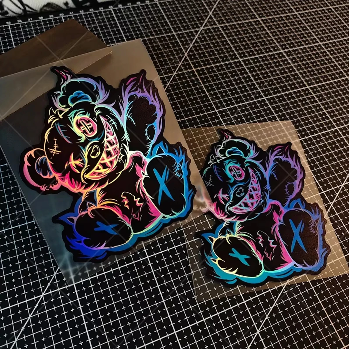 Holographic Evil Bear Car Sticker, Cool Broken Effect Pattern Personalized Vehicle Exterior Decor Decal
