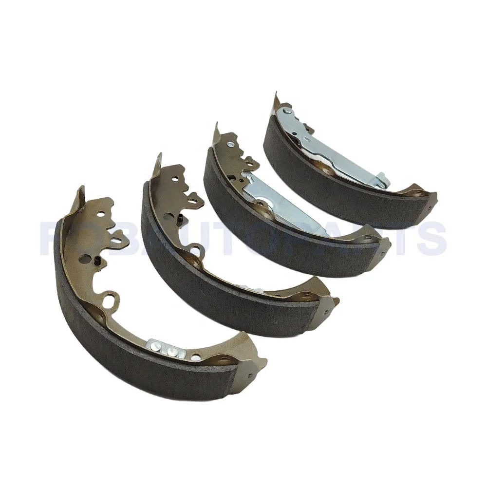 For High Quality Brake Shoe Set for Toyota Hilux  TOYOTA(GR) WILDLANDER (GTMC) 2020- 04495-0K120 04495-0K050