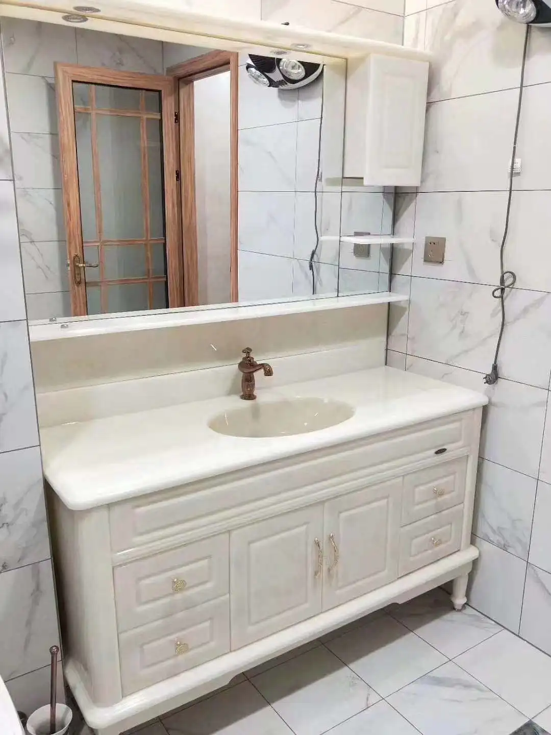 

All jade bathroom cabinet combination modern simple bathroom wash table integrated hand and face