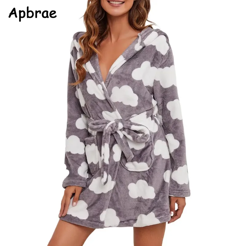 Winter Robes for Women Flannel Thicken Coral Fleece Hooded Bathrobe Clouds Pattern Warm Sleepwear Hooded Loose Sleep Robe