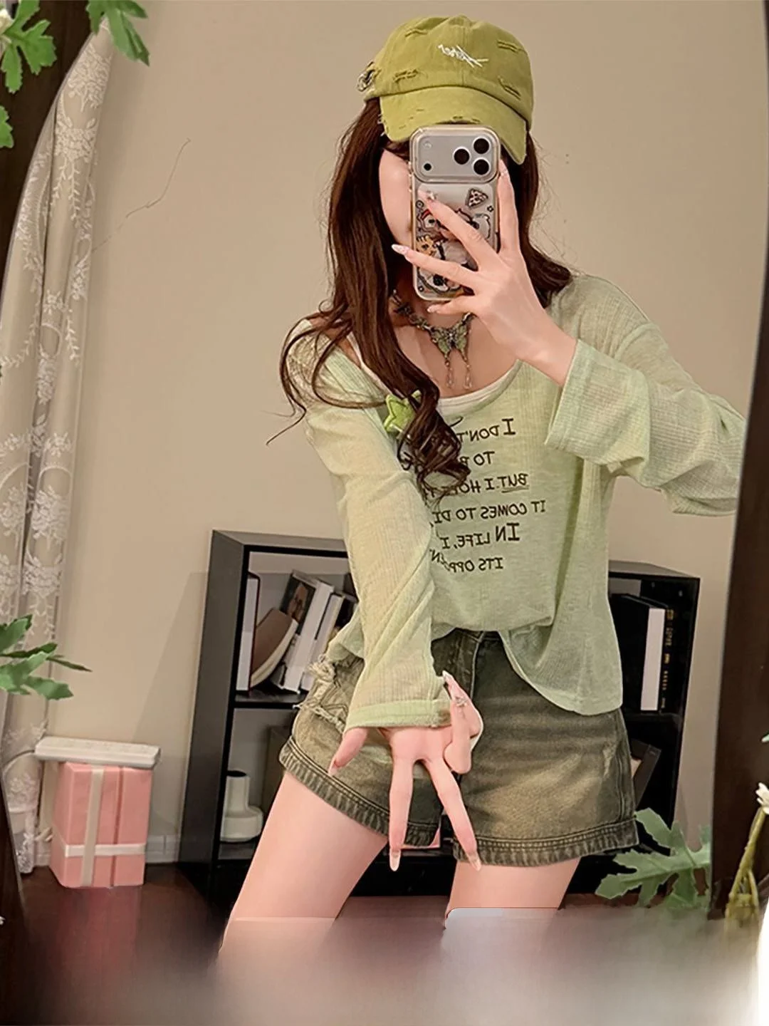Sweet  Style Women's Clothing Set Gradient Denim Sunshade Top Shorts Summer Casual Cotton Natural Waist Zipper Fly