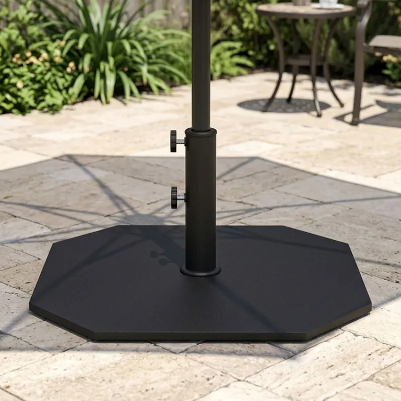 Square outdoor umbrella base with 4 non-slip pads