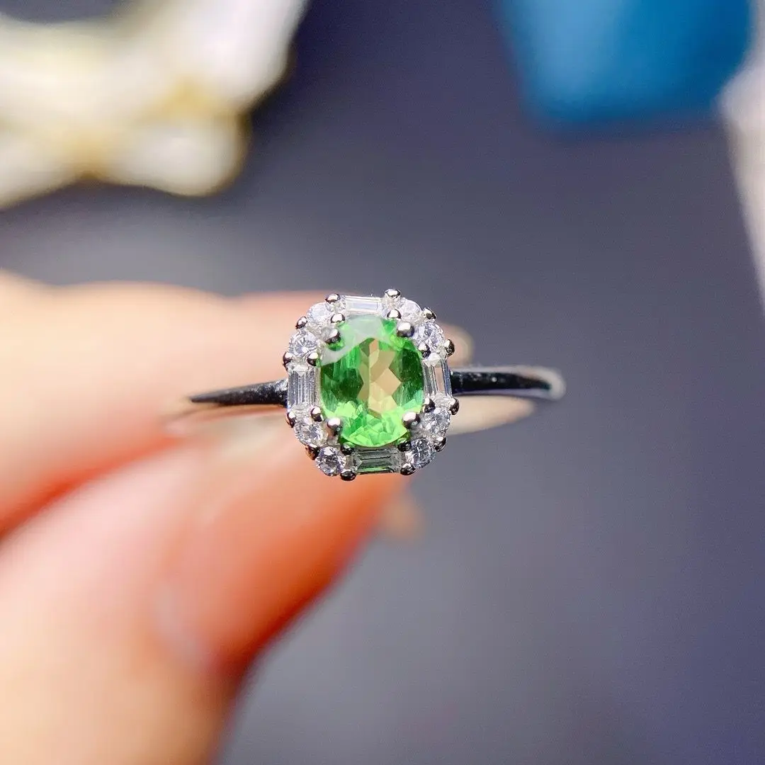 Best Seller ZECAA 925 Tsavorite Jewelry Woman Tsavorite Ring With Natural Tsavorite Gemstone 4*6mm S925 Silver Tsavorite Ring