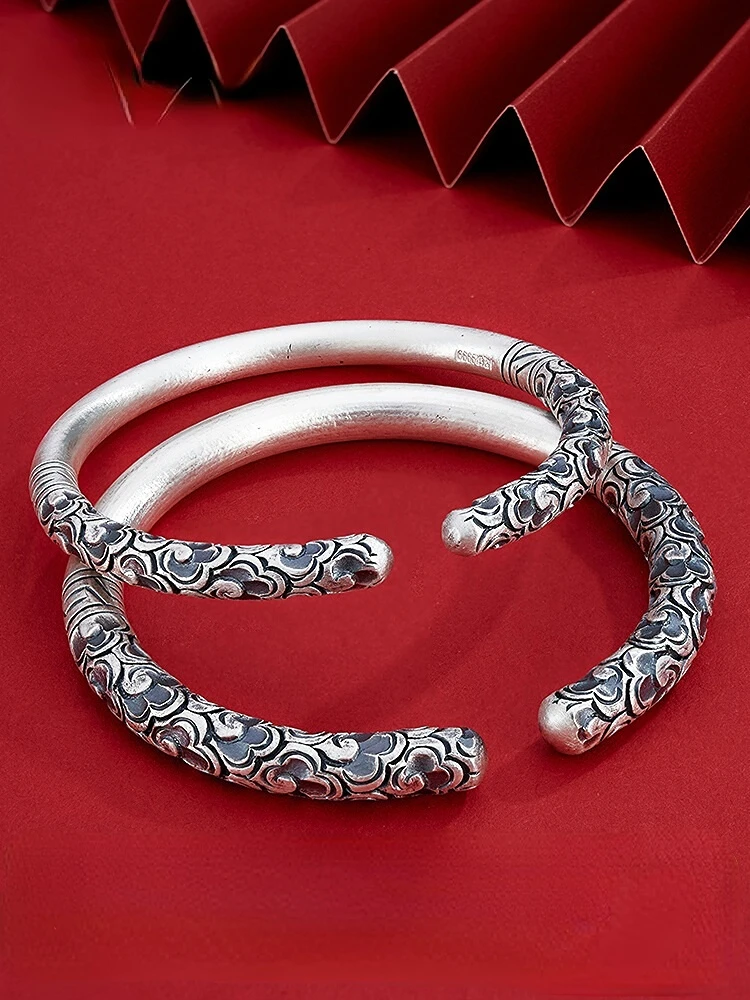 Exquisite Sterling Silver Flowers Like Brocade Foot Silver Bracelet To Send Friends Birthday Holiday Gift Decoration Figurines