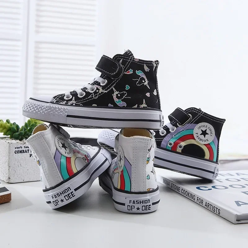 

Fashion High Top Shoes with A Rainbow Pattern, Kids' Board Shoes for Boys and Girls, Non-slip Casual Shoes, KIDS Walking Shoes.