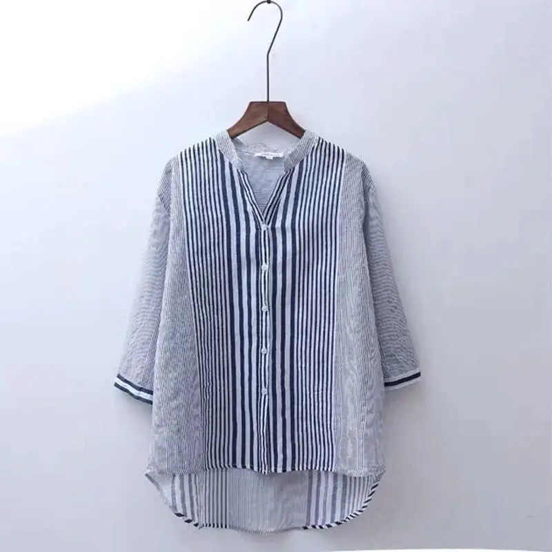 

Summer 2023 Art Sle Women's Casual Blouse V-ne 34 Sve New Faion Ladies' irt Other Material 00%