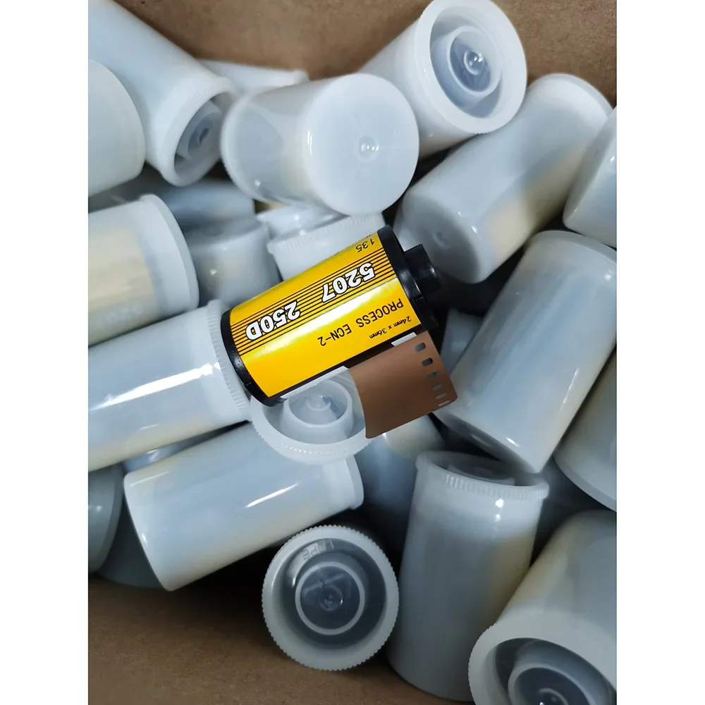 1/2/5/10 rolls 8EXP ISO200 35mm Camera Color Film Roll 35mm ECN-2 color film Negative Film For 135 Cameras NT 135 Color Films