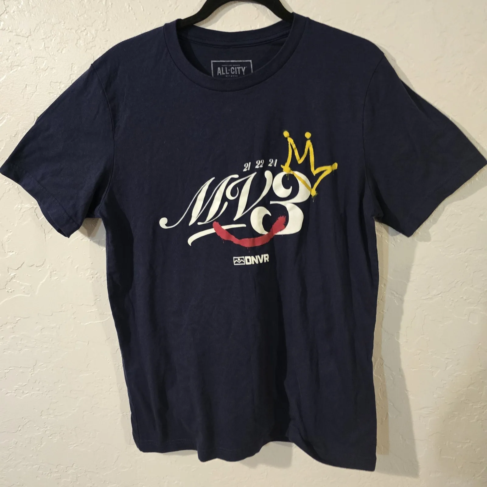 Никола Йокик 21 22 24 Футболка MVP MV3 Корона Синий Наггетс Баскетбол Размер Размер Никола Йокик 21 22 24 Футболка MVP MV3 Корона Синий Наггетс Баскетбол Размер Размер