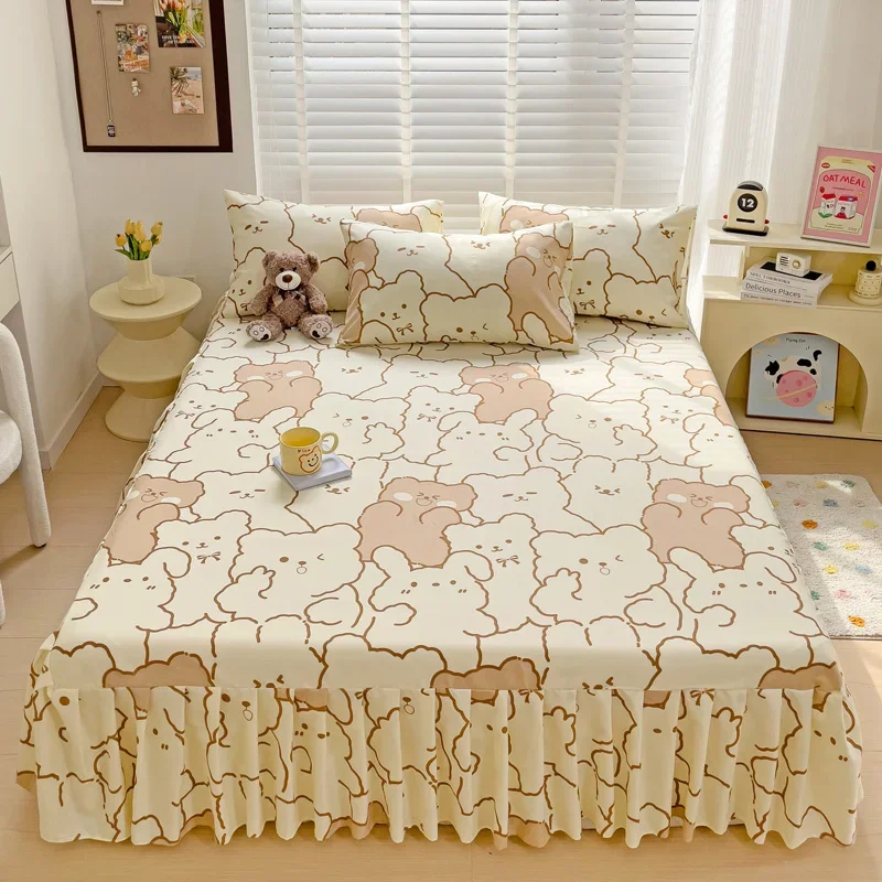 Cartoon Bear Printed Bed Skirt Set with 2 Pillowcases Light Khaki Soft Comfortable Bedding Set Bedroom Decor Queen Bed Skirt