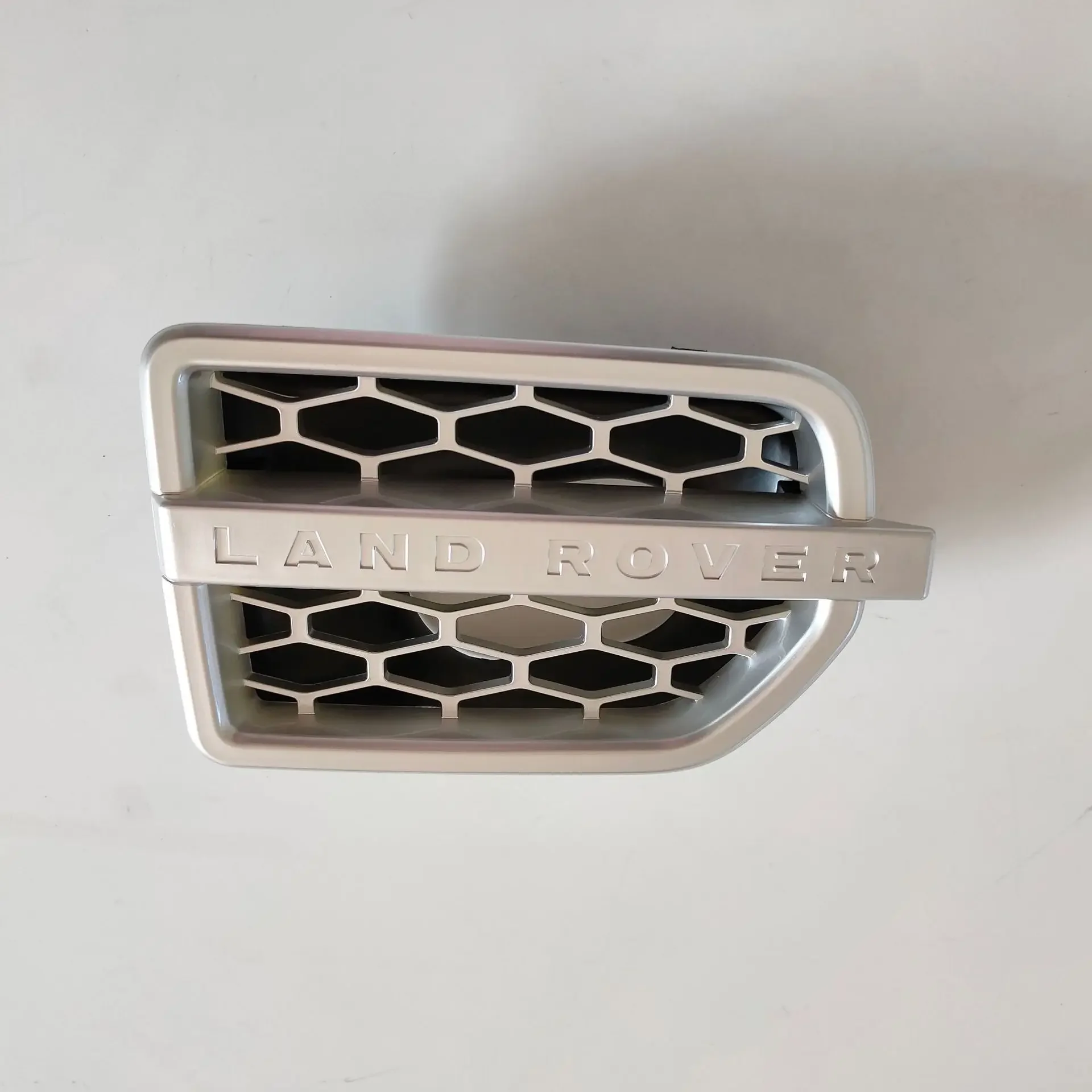 Automobile Middle Net/Front Wing Grille/tuyere LR 020785 /LR 020799   Silber