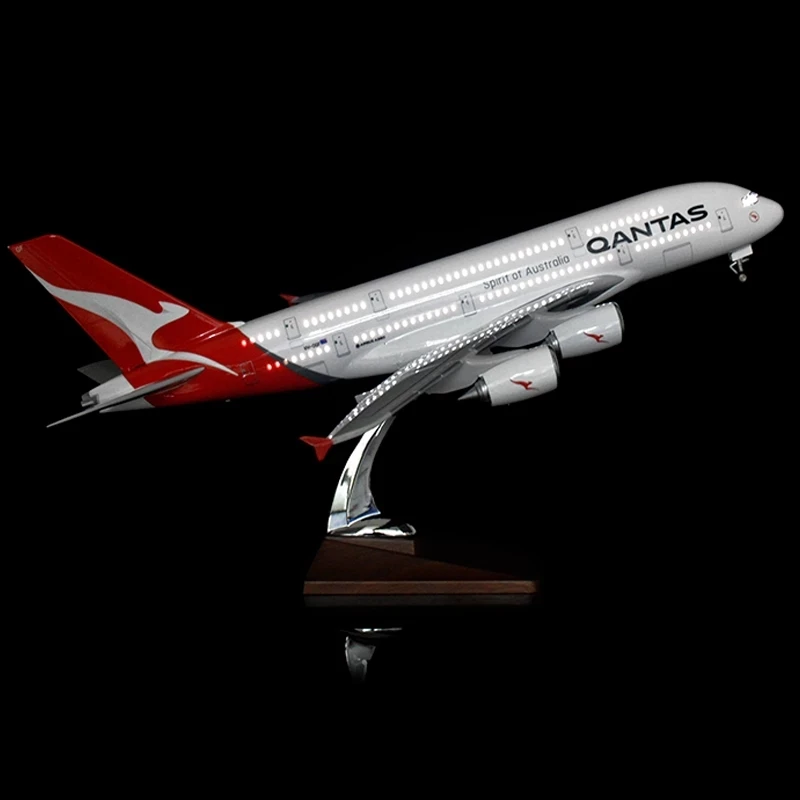 مقياس 1/160 50.5 سنتيمتر طائرة ايرباص A380 QANTAS نموذج الطيران ث ضوء وعجلة دييكاست البلاستيك الراتنج الطائرة لجمع