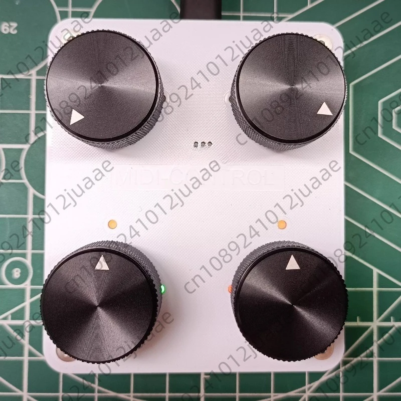 USB-C Interface Music Host Software Uses MIDI Controller 4 Knob Knobs To Customize CC Information Volume