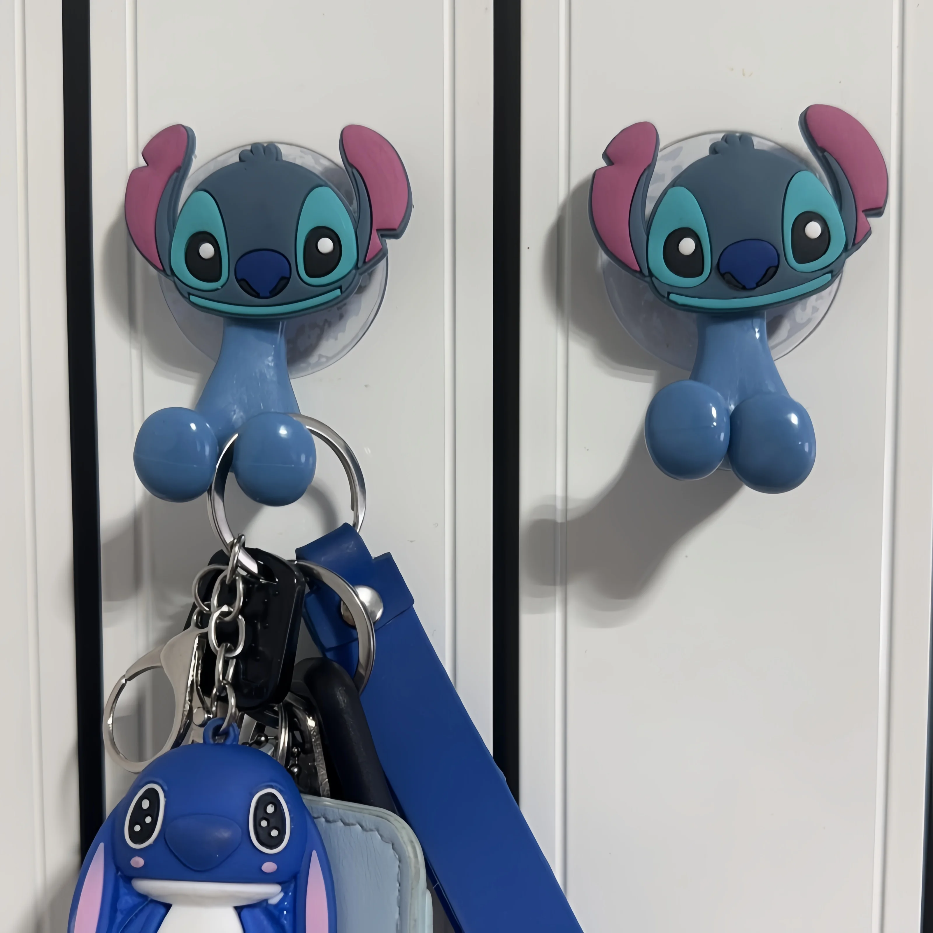 

1/2pcs Stitch Anime Figure Hooks Stitch Toothbrush Holder and Suction Cup Towel Rack PVC hook kids Christmas Gift