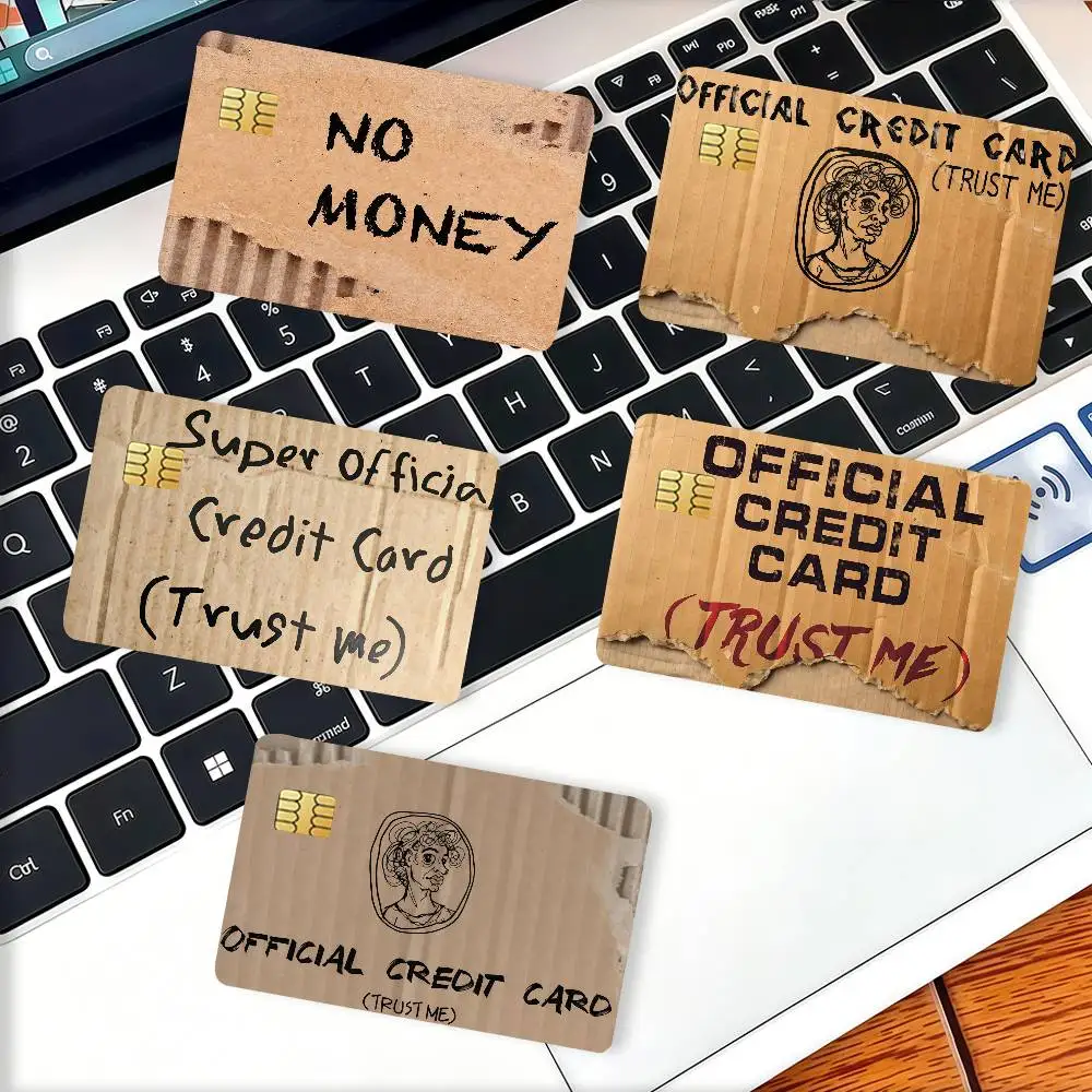 Autocollants décoratifs pour cartes de crédit en carton avec impression amusante "Pas d'argent", adaptés aux cartes bancaires et de transport en métro, anti-rayures, cadeau, 4 pièces.