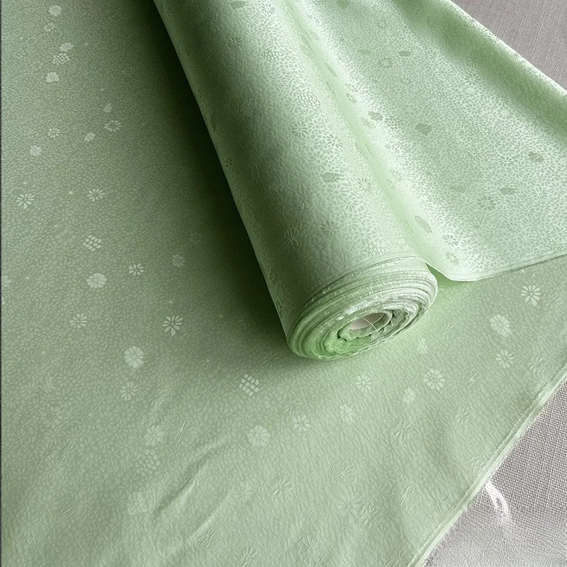 

Summer jacquard silk satin fabric replicates the traditional Chinese style of Republic China era cheongsam skirt