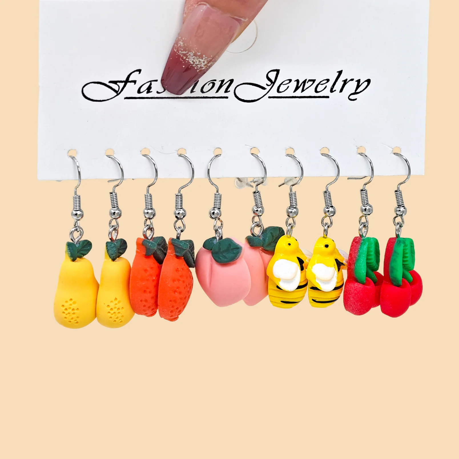 40 قطعة السيدات عبر الحدود لطيف الإبداعية مقلد المخلوقات البحرية الفواكه النحل الراتنج القرط مجموعة