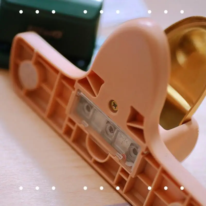 perforadoras-3-agujeros-con-escala-alineacion-capacidad-8-hojas-perforadora-redonda-4-mm