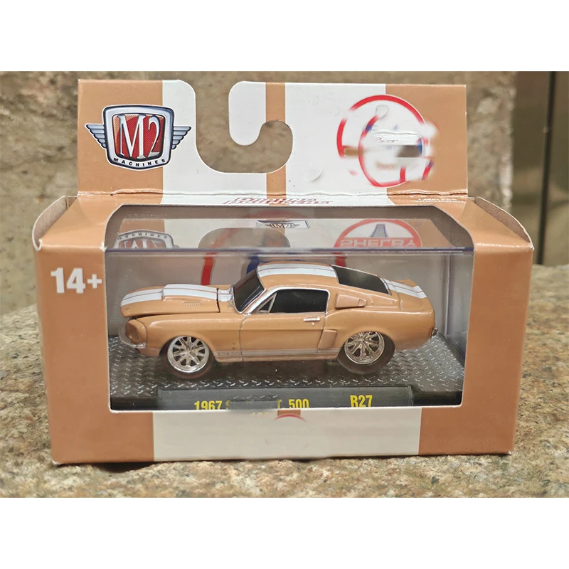 M2 Macchina 1:64 Simulazione Berlina Auto sportiva Pressofusione in lega Collezione di modelli di auto Ornamento Display Regalo per adulti