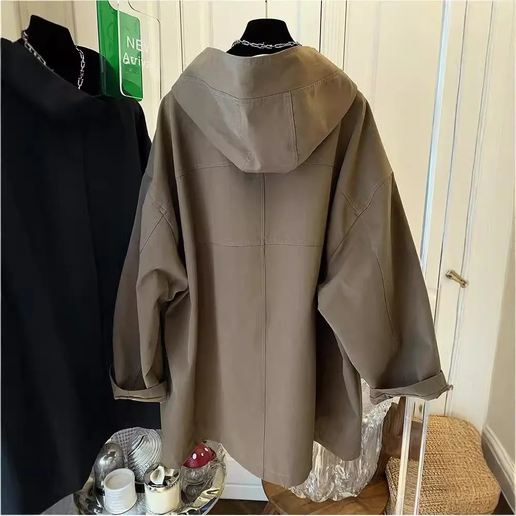 High-grade Maillard retro hooded windbreaker women\'s spring and autumn new plus size loose long fashion temperament brown coat.