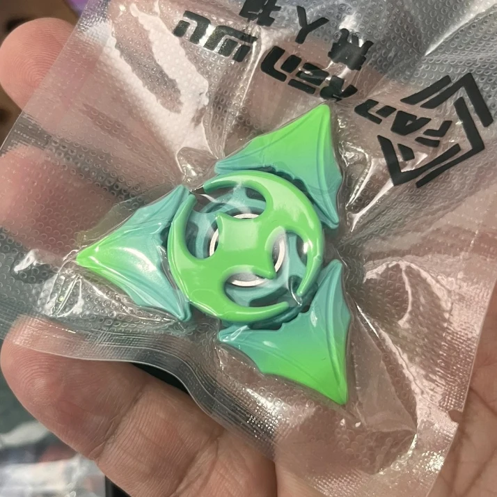 Fanrenwu edc bat fidget spinner mão sentir ataque velocidade brinquedos para adultos três lâminas fidget spinner